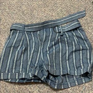 Cute denim patterned shorts